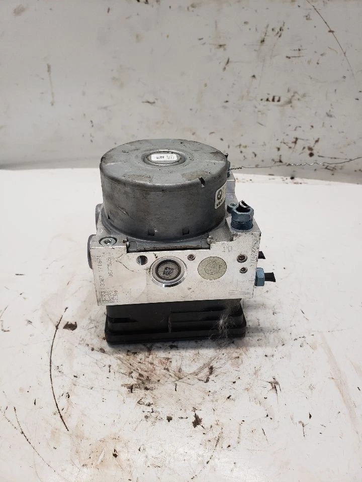 Anti-Lock Brake Part Fits 17-21 BMW 230i 1425371 - Image 2 of 4