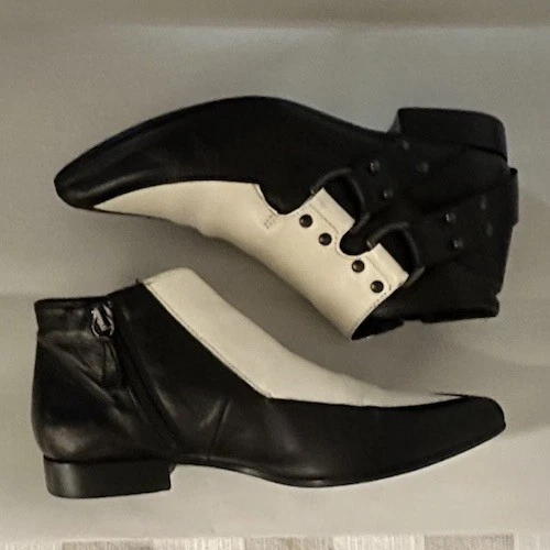 McQ By Alexander McQueen Womens Size 7 / 37 Black White Leather Booties Boots - Image 2 of 4