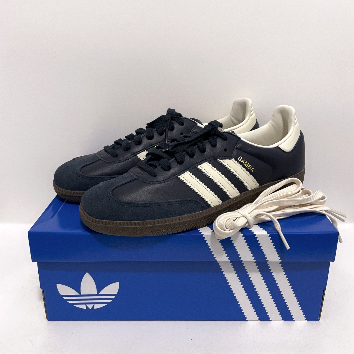 adidas gazelle silver green womens adidas Samba OG 'Night Navy / Cream White / Gum' 9 main image 1