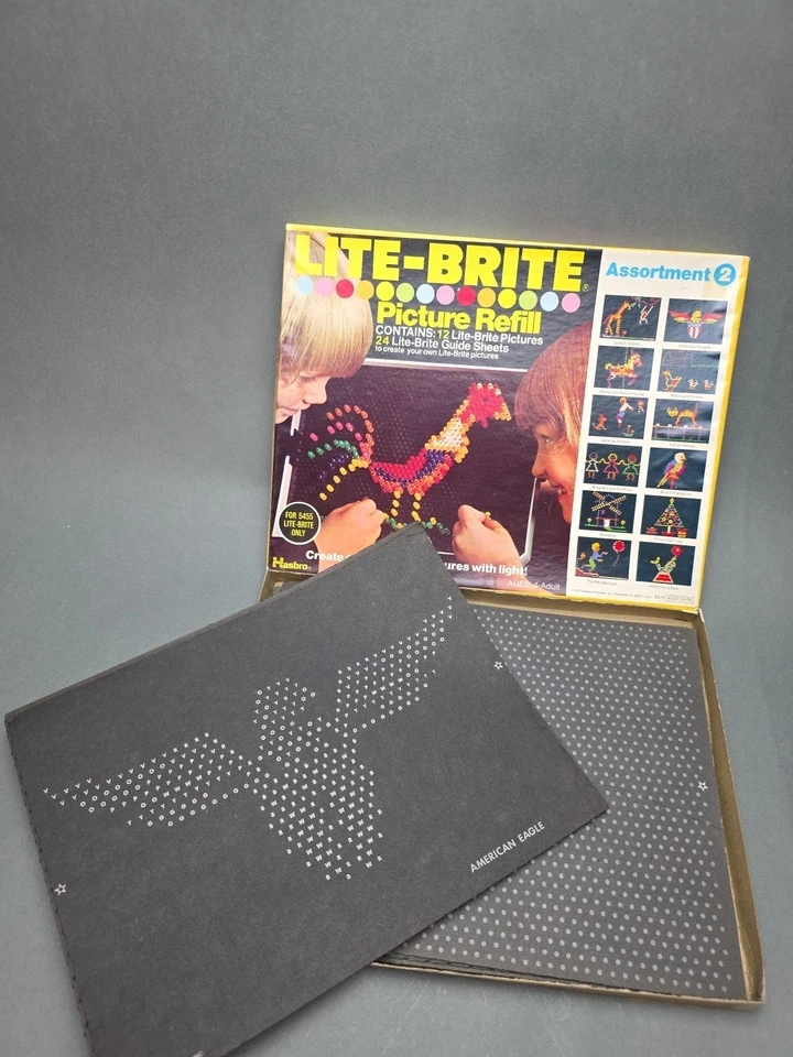 Vintage 1975 Lite-Brite Assortment 2 Picture Refill 22 Blank Sheets 10 Pictures - Image 2 of 2