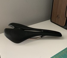 Specialized Toupe 143mm Hollow Ti Saddle