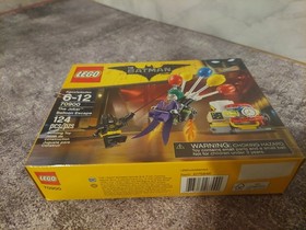 LEGO The Joker Balloon Escape (70900) New Box, Damaged, Unopened