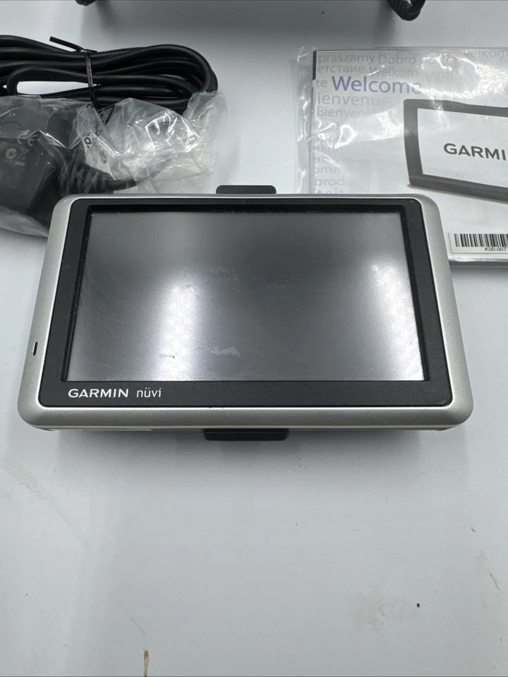 Garmin Nuvi 57LM Black Touchscreen 5-Inch GPS Navigator Bundle No Mount - Image 2 of 4