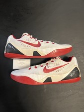 Size 13.5 - Kobe 11 EM Low Team Bank TB White / Navy 856485  display picture 1