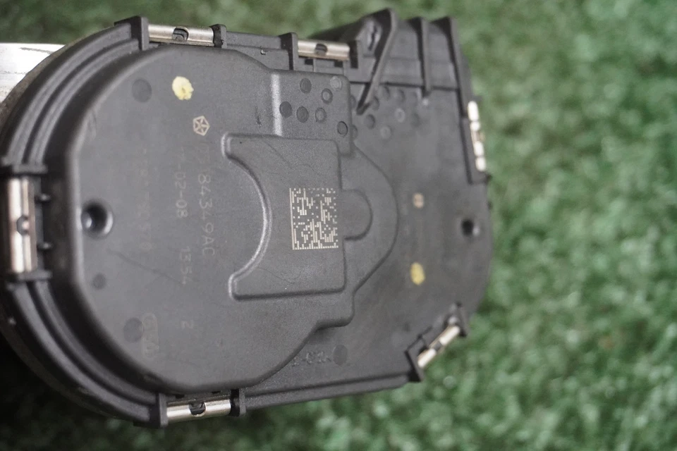 2017 DODGE Grand Caravan 3.6L ENGINE Throttle Body OEM 126K Miles 05184349AC - Image 4 of 4