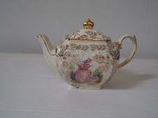 Rare vintage Sadler gilded cube teapot with a rose and gold design