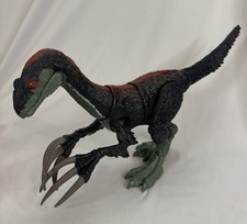 Jurassic World Dominion Sound Slashin' Therizinosaurus Dinosaur Action Figure