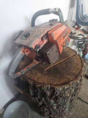 #ad Homelite 925 Muscle Saw.. Runs On Prime $265.00