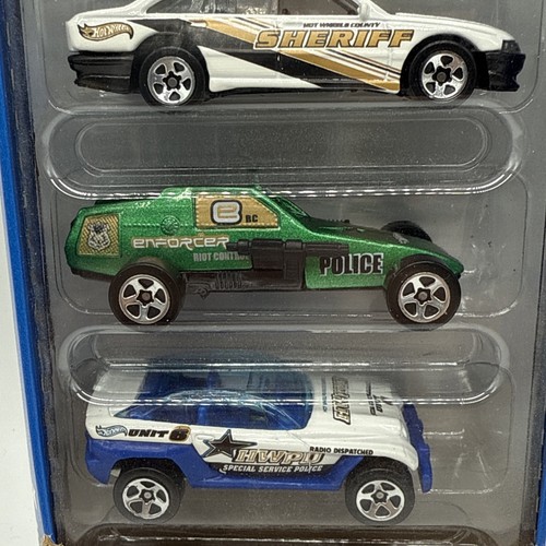 HOT WHEELS 5 GIFT PACK POLICE CRUISERS 50024 - Picture 5 of 8