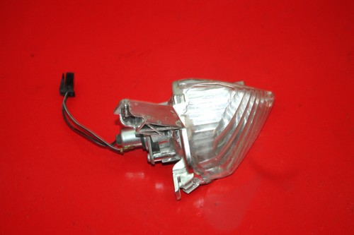 08 2008 SUZUKI GSXR1000 GSXR 1000 RIGHT FRONT TURN SIGNAL LIGHT INDICATOR - Picture 2 of 9