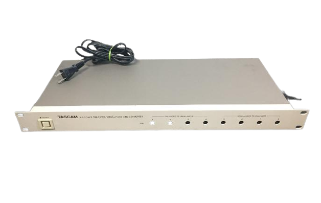 アンプ TASCAM LINE CONVERTER USED TASCAM LA-81 8ch Balanced to Unbalanced Line Converter