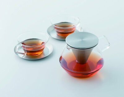 Tasse à Thé Et Soucoupe En Porcelaine Avec Thé Et Théière En Verre Pour The Concept Heure Du The 32130452