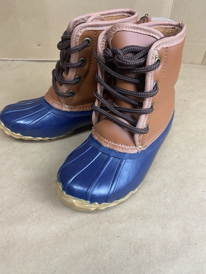 Waterproof Duck Boot, Western Chief Kids Size 13, Four Eye Duck, 4 Eye New w/Tag - Image 2 of 4