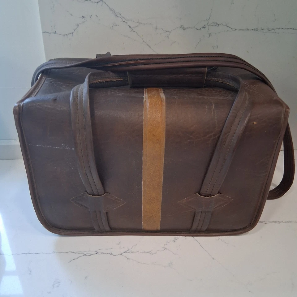 Estuche de cuero vintage para cámara Polaroid correa marrón forro a cuadros años 60 Foto 4 de 4