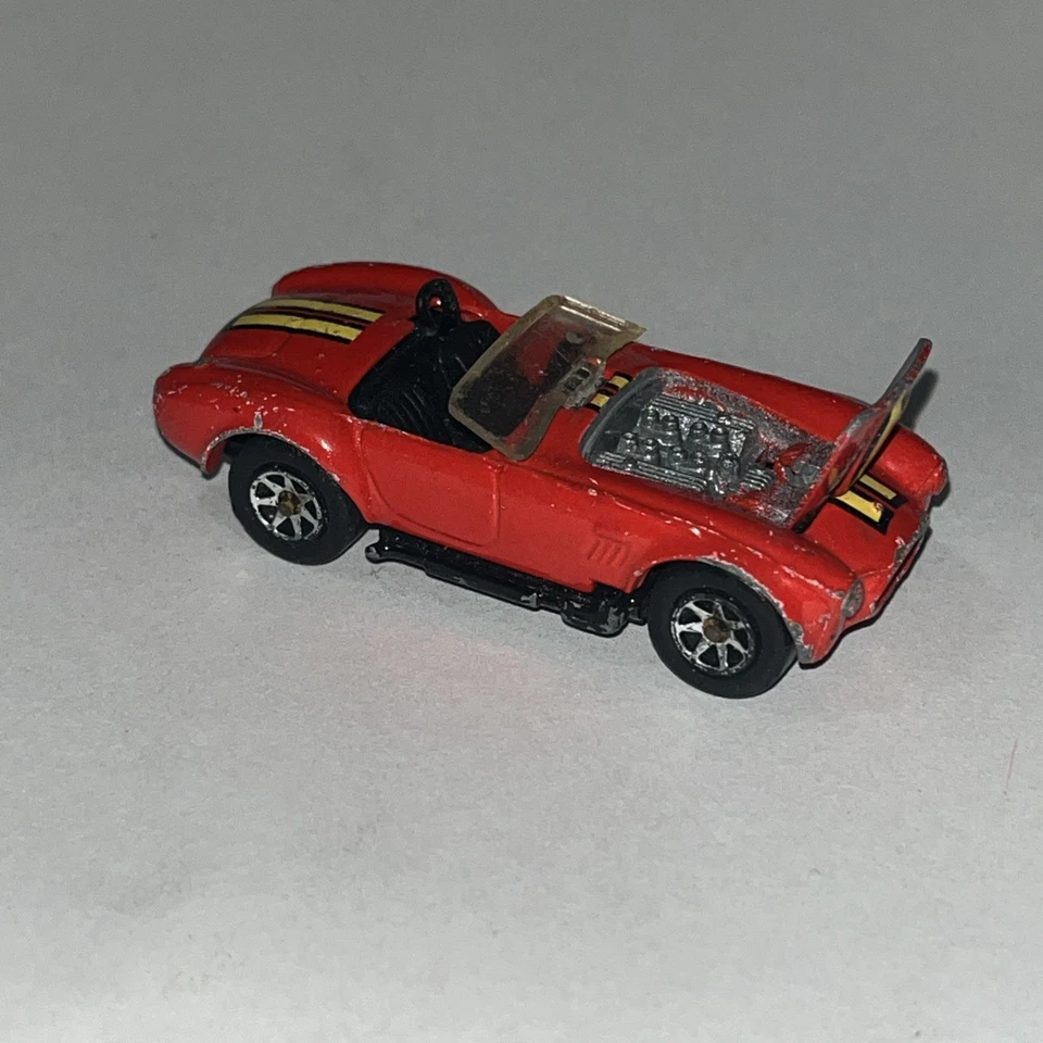Vtg Hot Wheels 1982 RED Classic Cobra - See Desc - Image 4 of 4