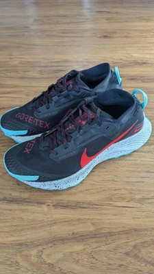 Nike Pegasus Trail 3 GORE-TEX Black Bright Crimson Size 7  display picture 2