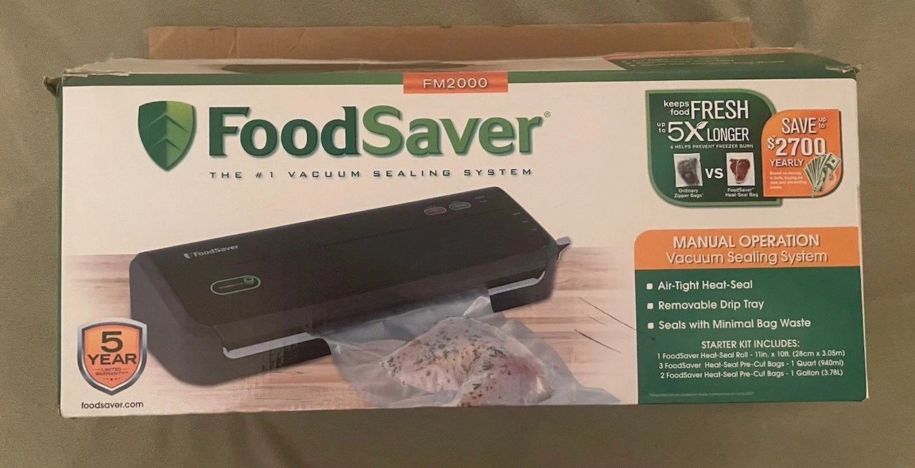 FoodSaver Vacuum Sealing System Black (FM2000-015) Used Works Box & Manual Clean
