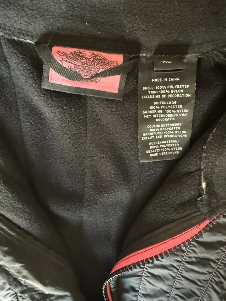 Chaqueta polar para mujer Harley-Davidson acolchada negra con costuras rosas - cremallera Foto 3 de 4