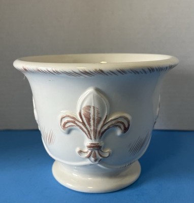Vtg Teleflora Ceramic Fleur-de-lis French Country Planter White Mauve Footed 6 W