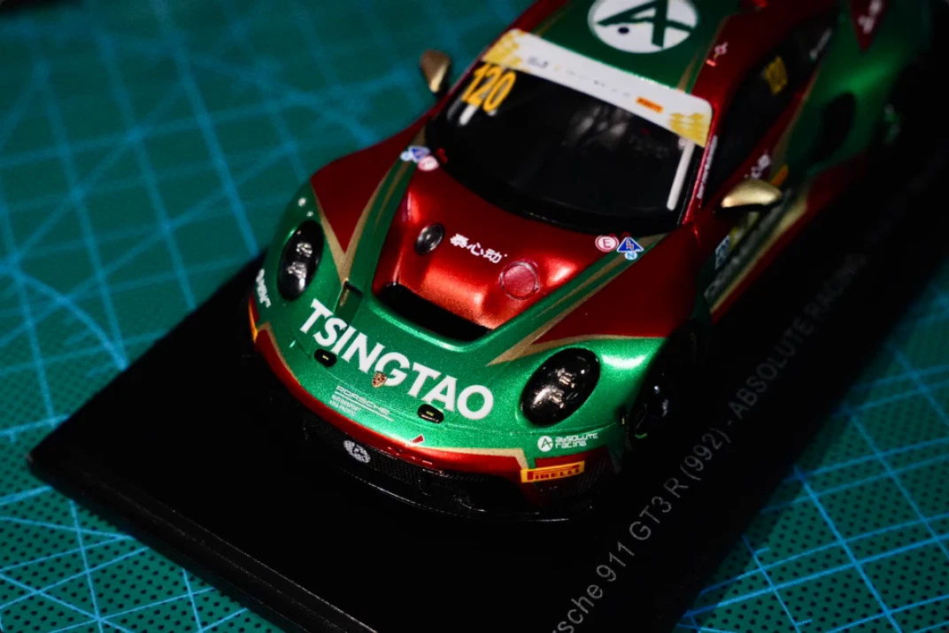 ミニカー Spark 1/43 Porsche 911GT3R 992 Macau 120 Spark 1:43 Limit#006/ Porsche 911 (992) GT3 R #15 FIA GT