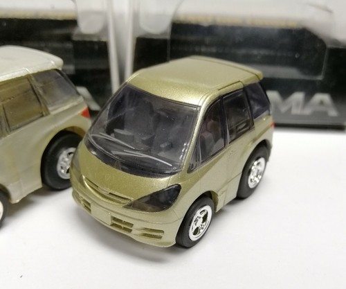 CHORO-Q Toyota Estima X 2 TAKARA TOMY TOMICA Pullback car ( USED ) - Picture 6 of 8