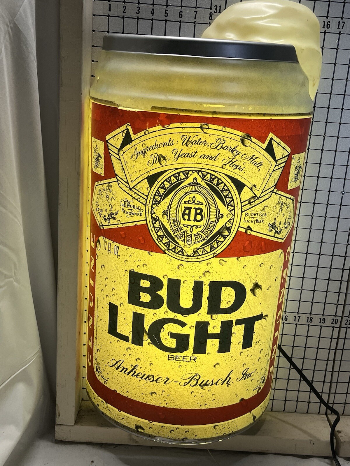 BUD LIGHT -  LIGHT