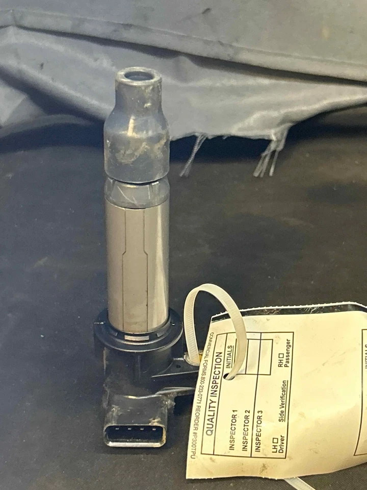 Fits 2007-11 CADILLAC DTS Ignition Coil/ignitor OEM:12597745 Foto 2 de 3