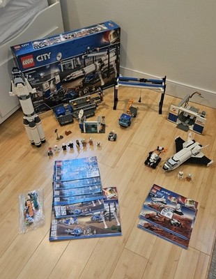 Lego Space Rocket Assembly and Transport 60229 + Mars Research Shuttle 60226