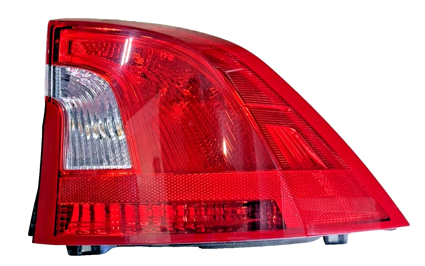 2011-2018 VOLVO S60 RIGHT PASSENGER SIDE OUTER TAIL LIGHT OEM