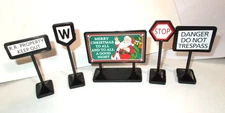 5 Plastic Railroad Christmas Train Signs - Keep Out,Stop,Santa Claus.Trespass