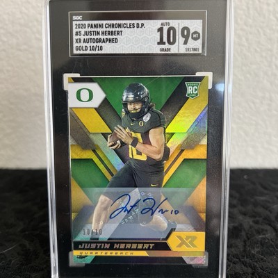 2020 JUSTIN HERBERT CHRONICLES DRAFT XR GOLD AUTO RC 10/10 SGC 9/10 Triple 10