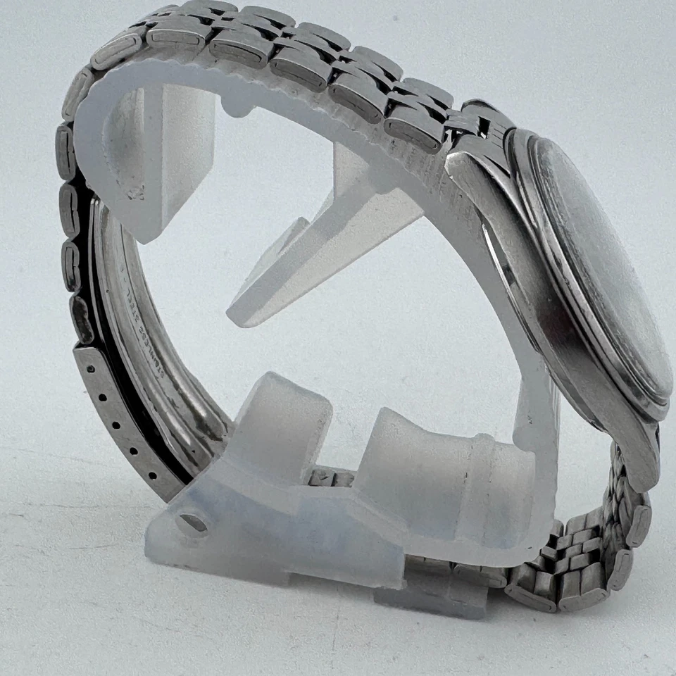 Reloj de Cuarzo De Colección Seiko 7N43-8A39 Hombres Plata Acero Negro Día Fecha Nuevo Batería 7.5" Foto 3 de 4