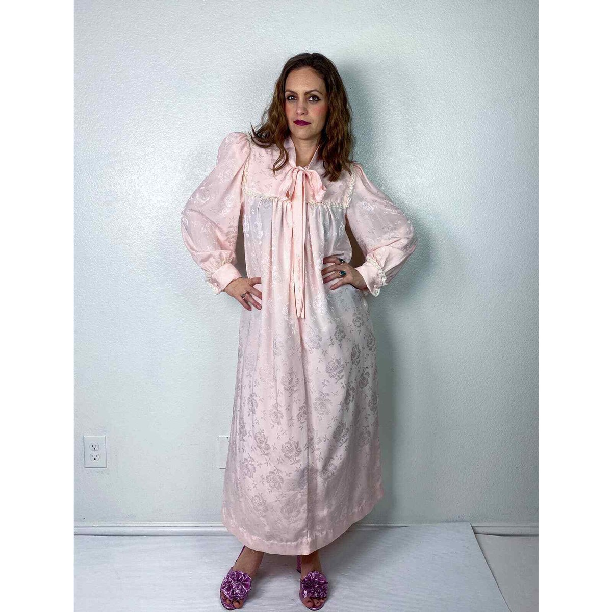 vintage 80s Pastel Pink CHRISTIAN DIOR neck tie ROBE Md/Lg