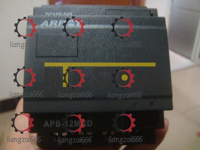 1pcs New IN BOX ARRAY controller with screen APB-12MRDL