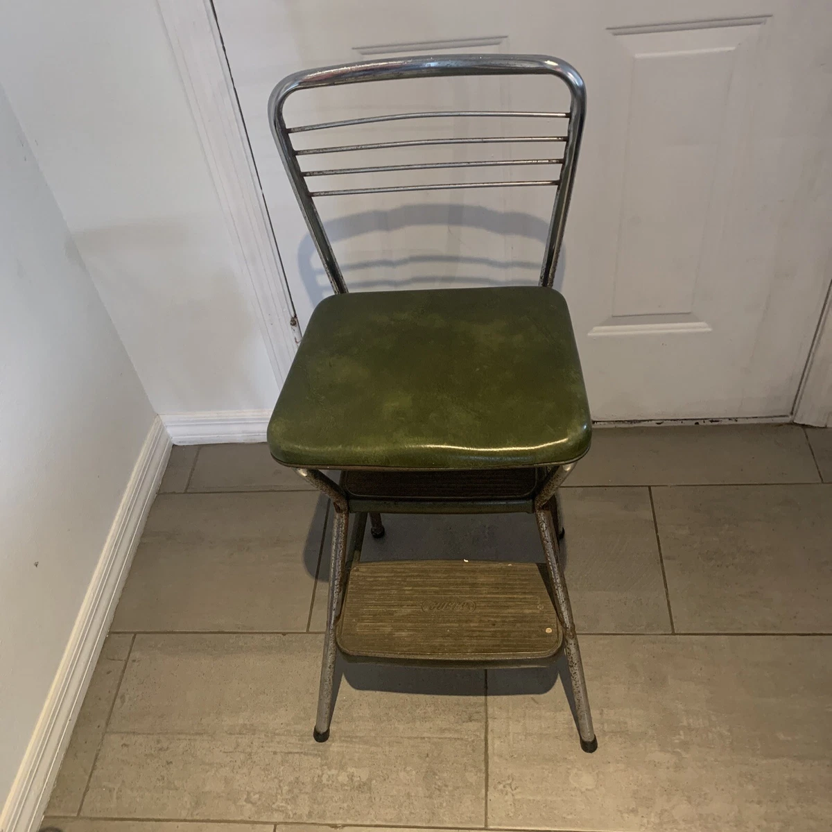 metal step chair  Metal chairs, Step stool, Kitchen step stool