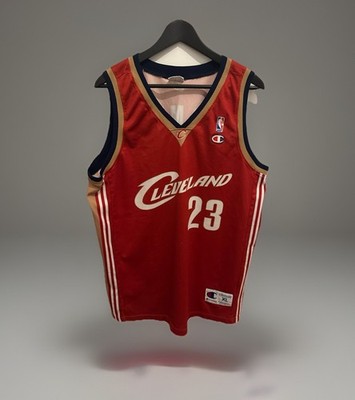 Champion Jersey Cleveland Cavaliers Size XL NBA  LeBron James 23 Vintage 2003
