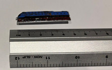 Steam Train Loco L.N.E.R. Mallard Enamel Railway Pin Badge.    PB2-201