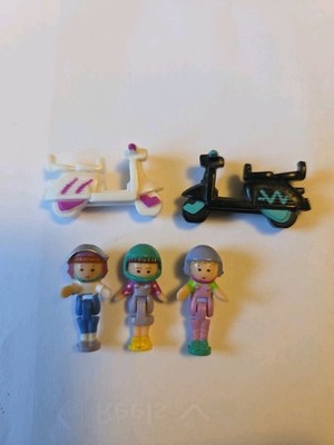 Polly Pocket - Polly´s Scooter friends  -  3 Figuren  -  2 Scooter  -  1994