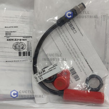 New In Box Genuine Allen Bradley 440N-Z21S16H Non-Contact Switch SensaGuard