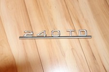 Typenschild / Emblem Mercedes-Benz W123 240 TD 1238171515 Typenschild / Emblem Mercedes-Benz W123 240 TD 1238171515