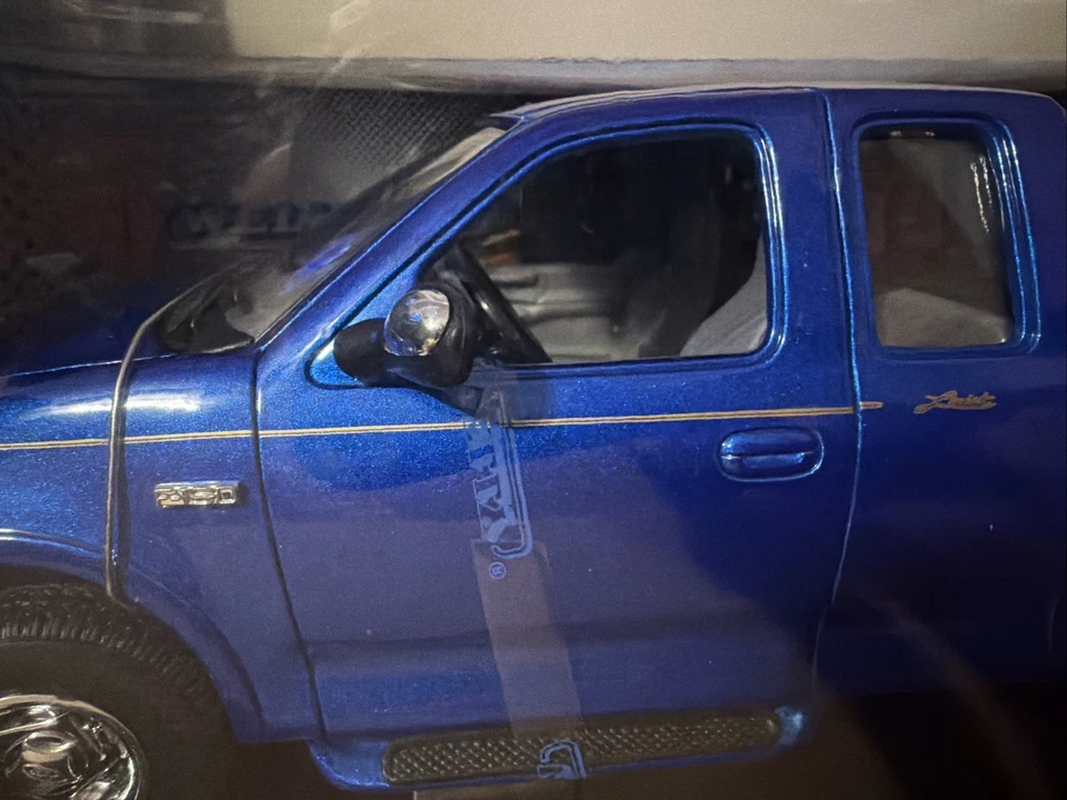 WELLY - 1999 FORD F-150 FLARESIDE SUPERCAB PICK UP BEAUTIFUL New Sealed - Image 3 of 4