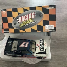 Racing Collectables 1:24 Scale Limited Edition NASCAR Diecast Car