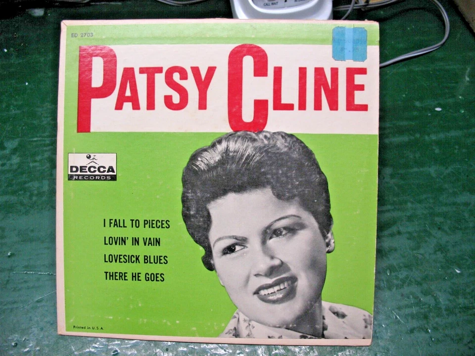 PATSY CLINE DECCA  EXTENDED PLAY  ED 2703  VINYL 45 RPM RECORD 1950's ORIGINAL - Image 2 of 4