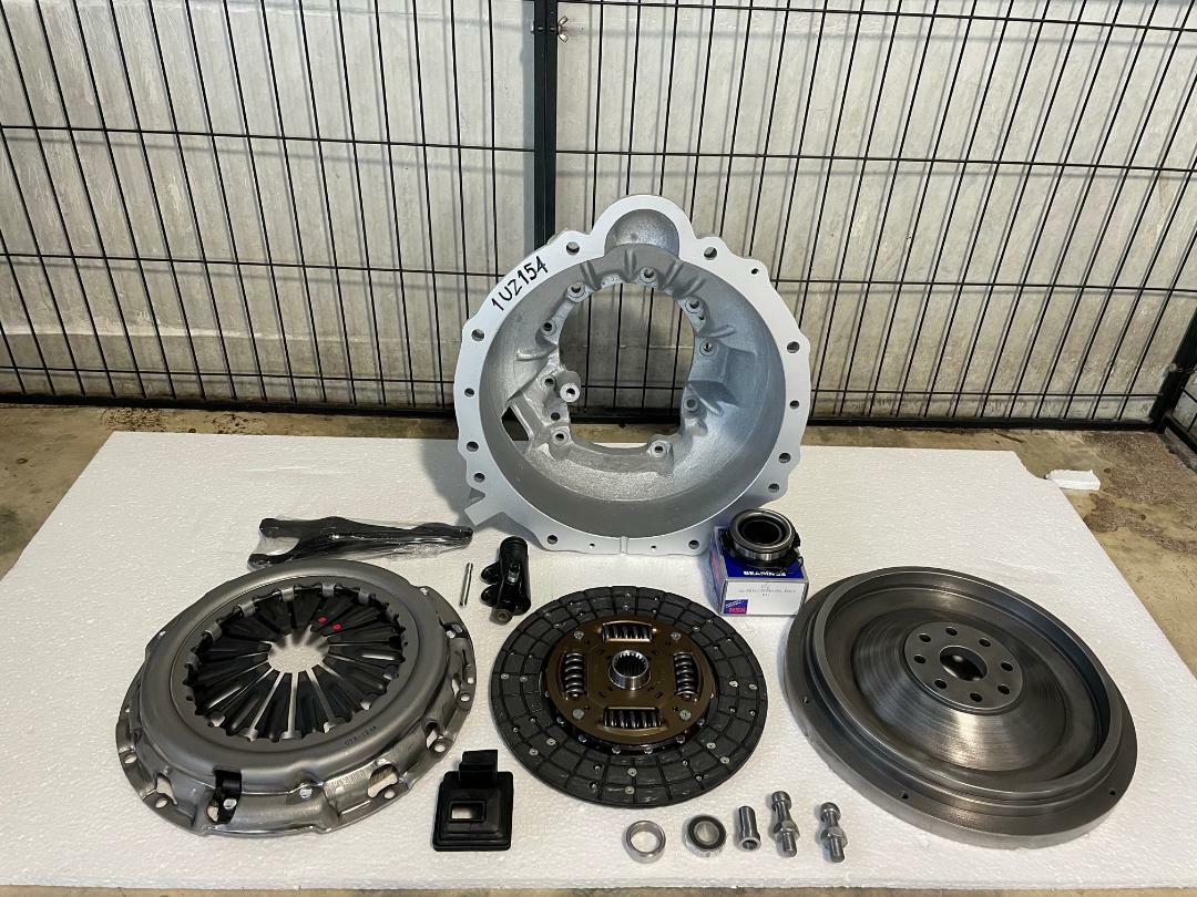 1uz 1uzfe toyota Bellhousing R154 gearbox (Long input shaft