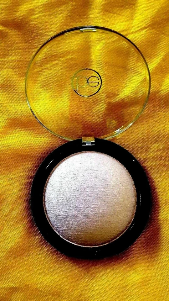 Beauticontrol Light Glow Highlighting Powder (LOT OF 5) All Skin Types - Image 2 of 3
