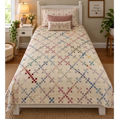 Vintage traditioneller handgefertigter Patchwork-Quilt mit neun Aufnähern 187 x 165 cm