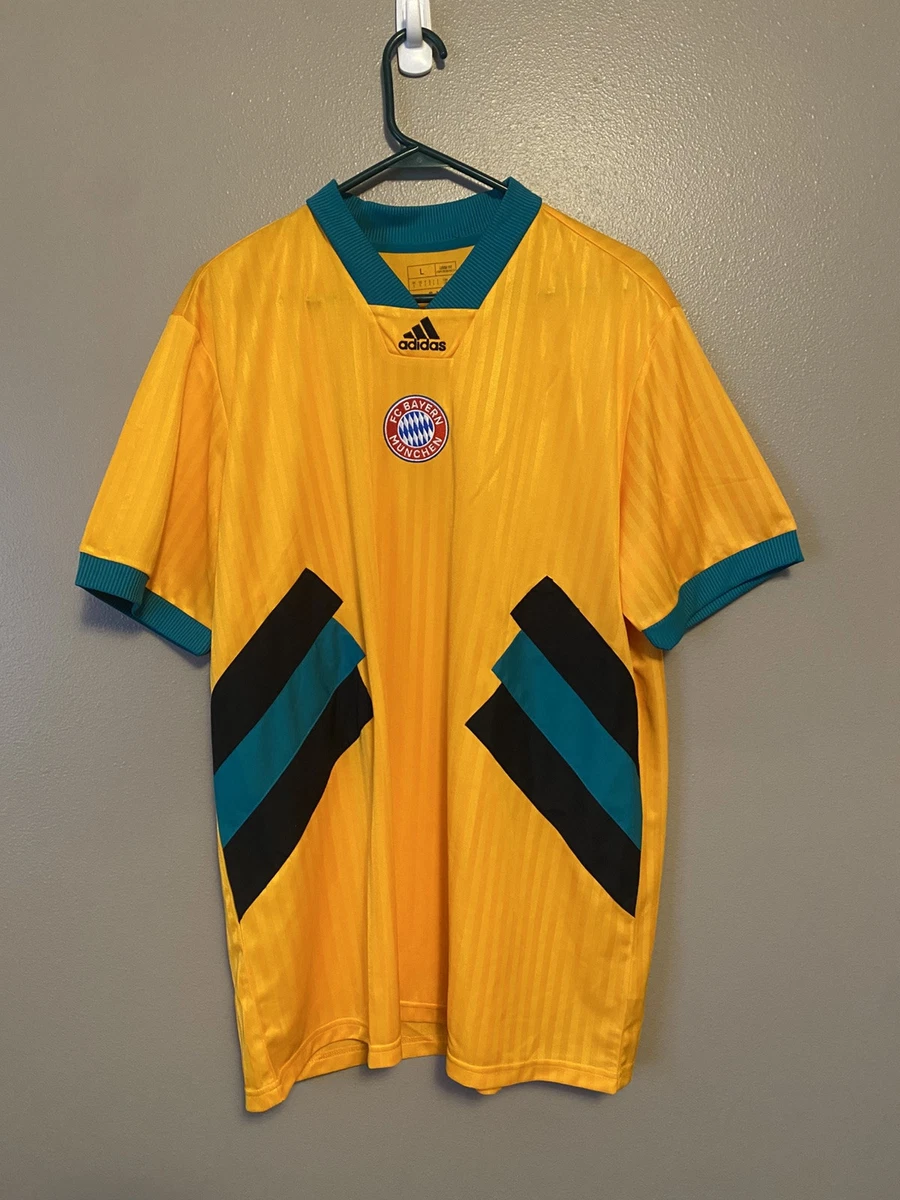 New Adidas FC Bayern Munich Icon Soccer Jersey Gold Men's Size