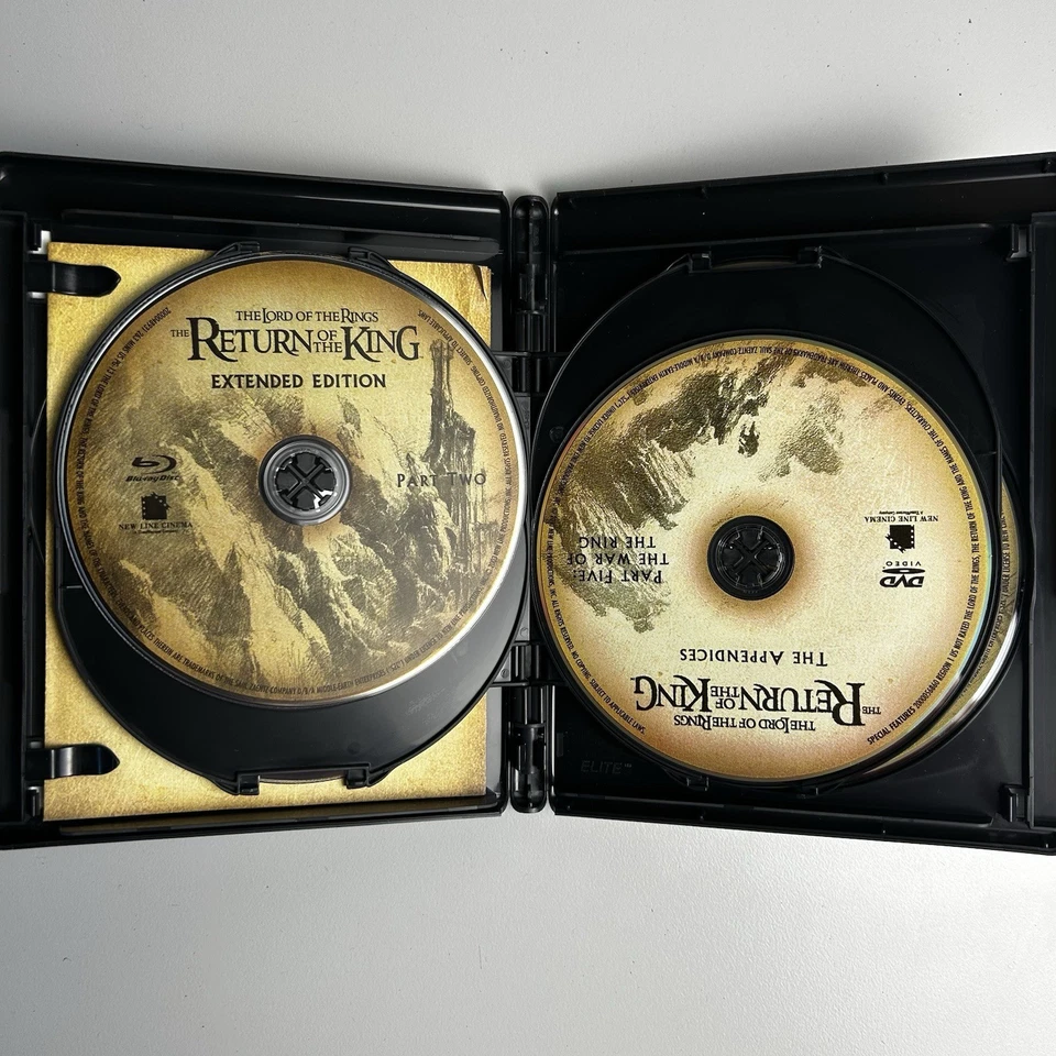 Lord Of The Rings: Return Of The King 5 Disc Extended Edition Bluray Movie Dvd - Image 2 of 3