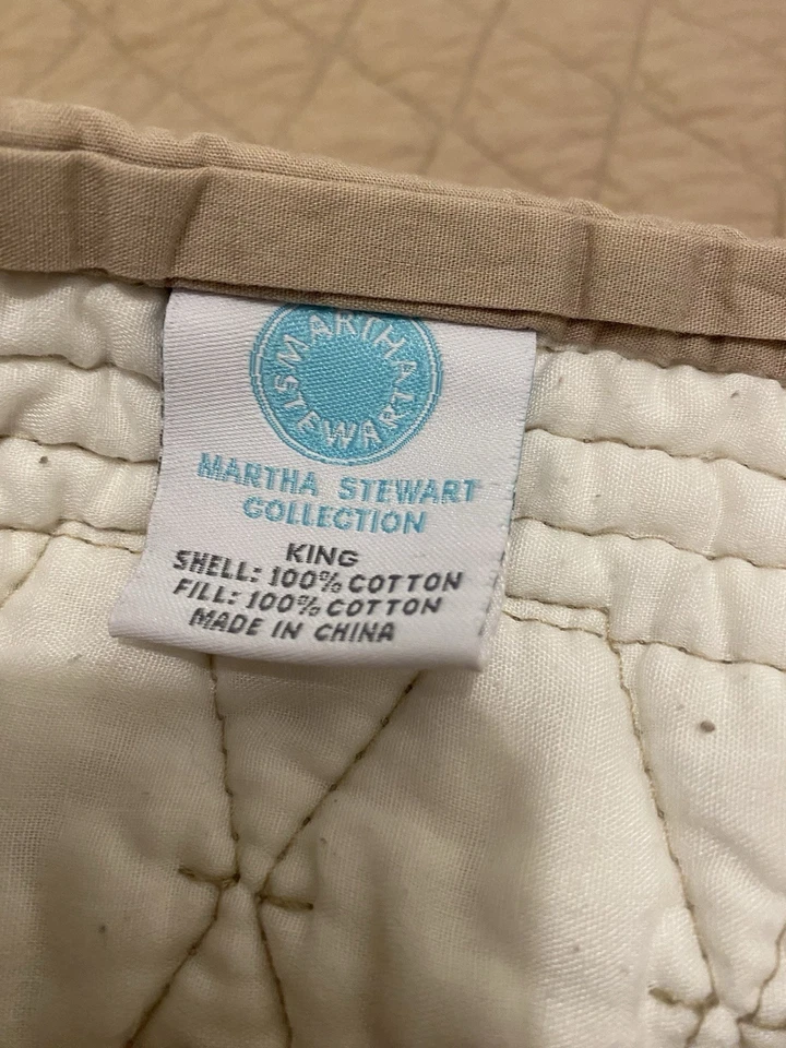 Colección MARTHA STEWART (1) “Colchado Diamante Puntada Almohada Falsa” Rojo Rey Usado en Excelente Condición Foto 4 de 4