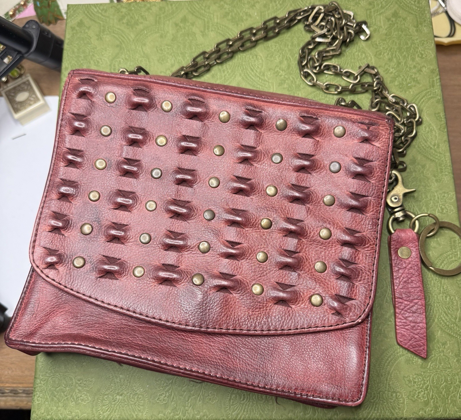 Picture 1 of 4